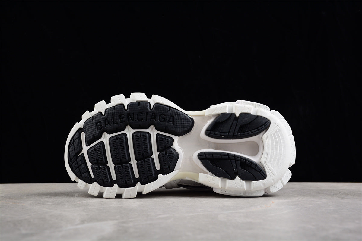 Ad x Balenciaga Track Sneaker Tess s.Gomma Res BI ALV/TIS EFF NUBUK/TIS E W3CZ19010 - Image 5