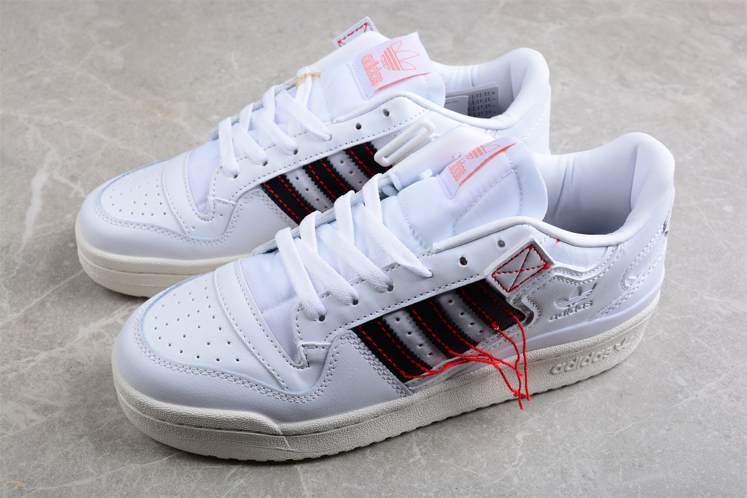 Adidas Forum 84 Low OG FZ3774 - Image 3