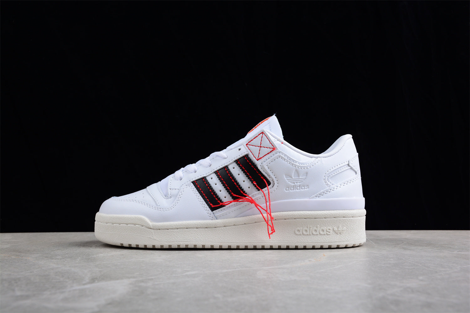 Adidas Forum 84 Low OG FZ3774 - Image 5