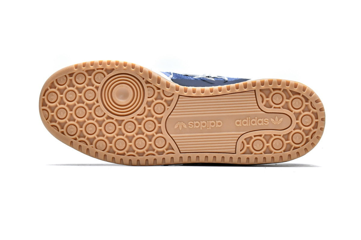 GW0298 adidas Forum Plus 84 Low Blue Gum - Image 4