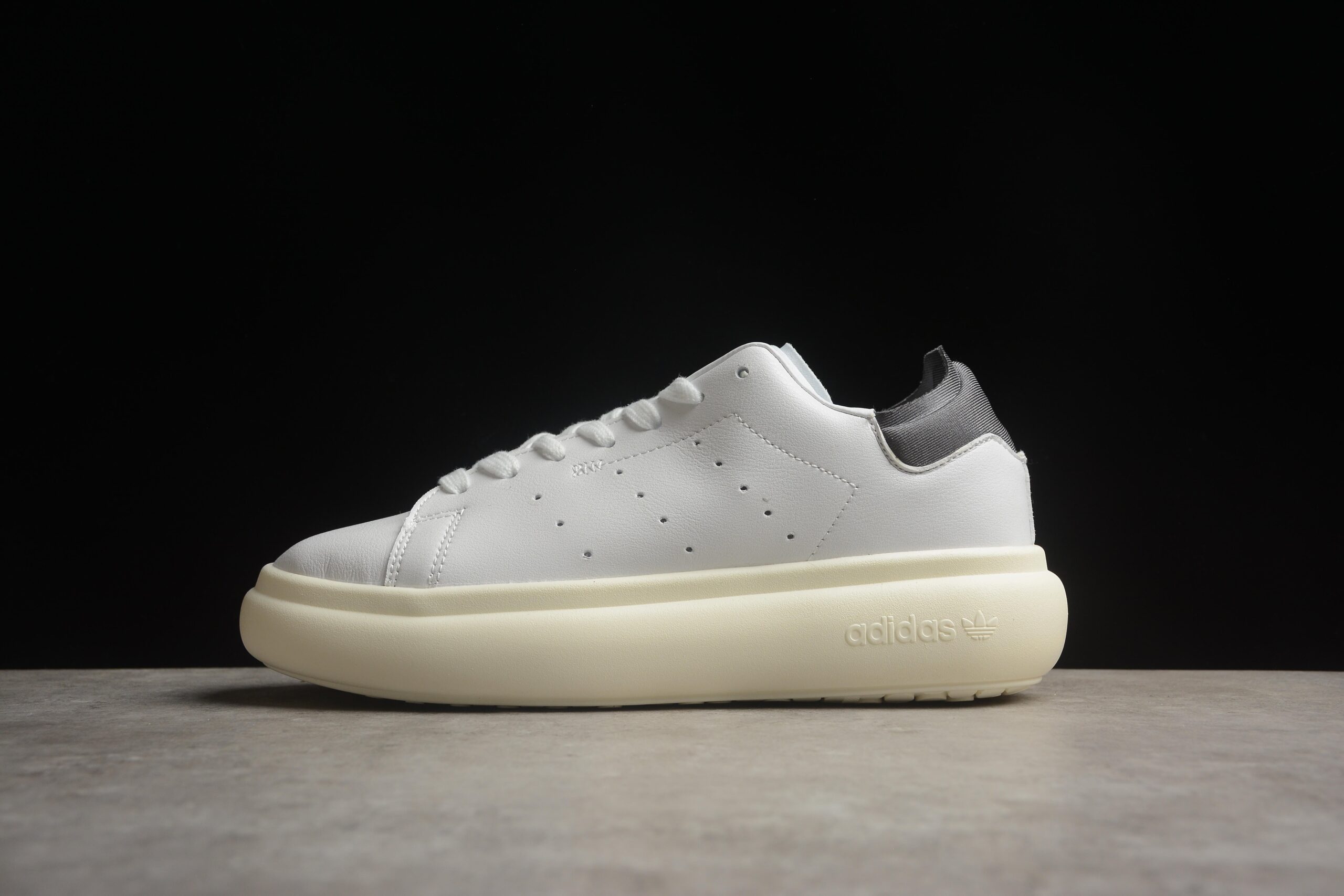 Adidas Originals AdiFOM Stan Smith Mule ID3741 - Image 2