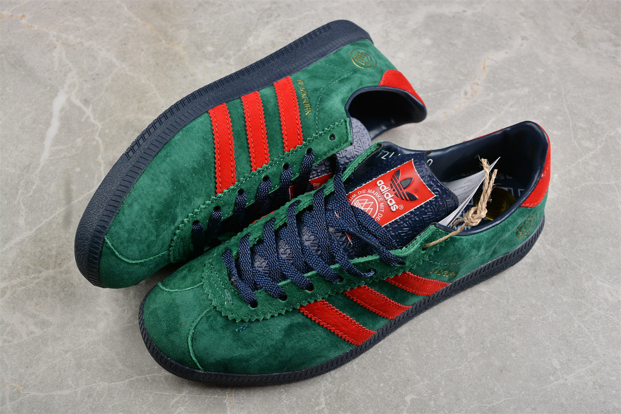 Adidas Originals Bermuda IH2139 - Image 3