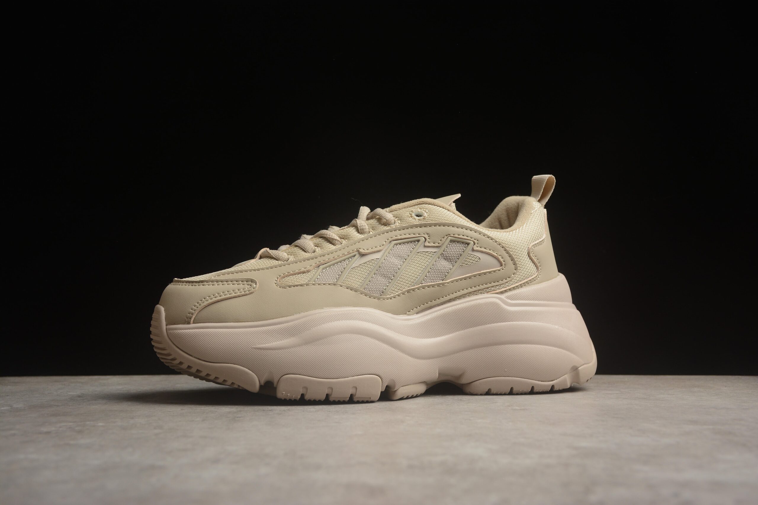 Adidas Originals Ozgaia 3.0 IG6050 - Image 3