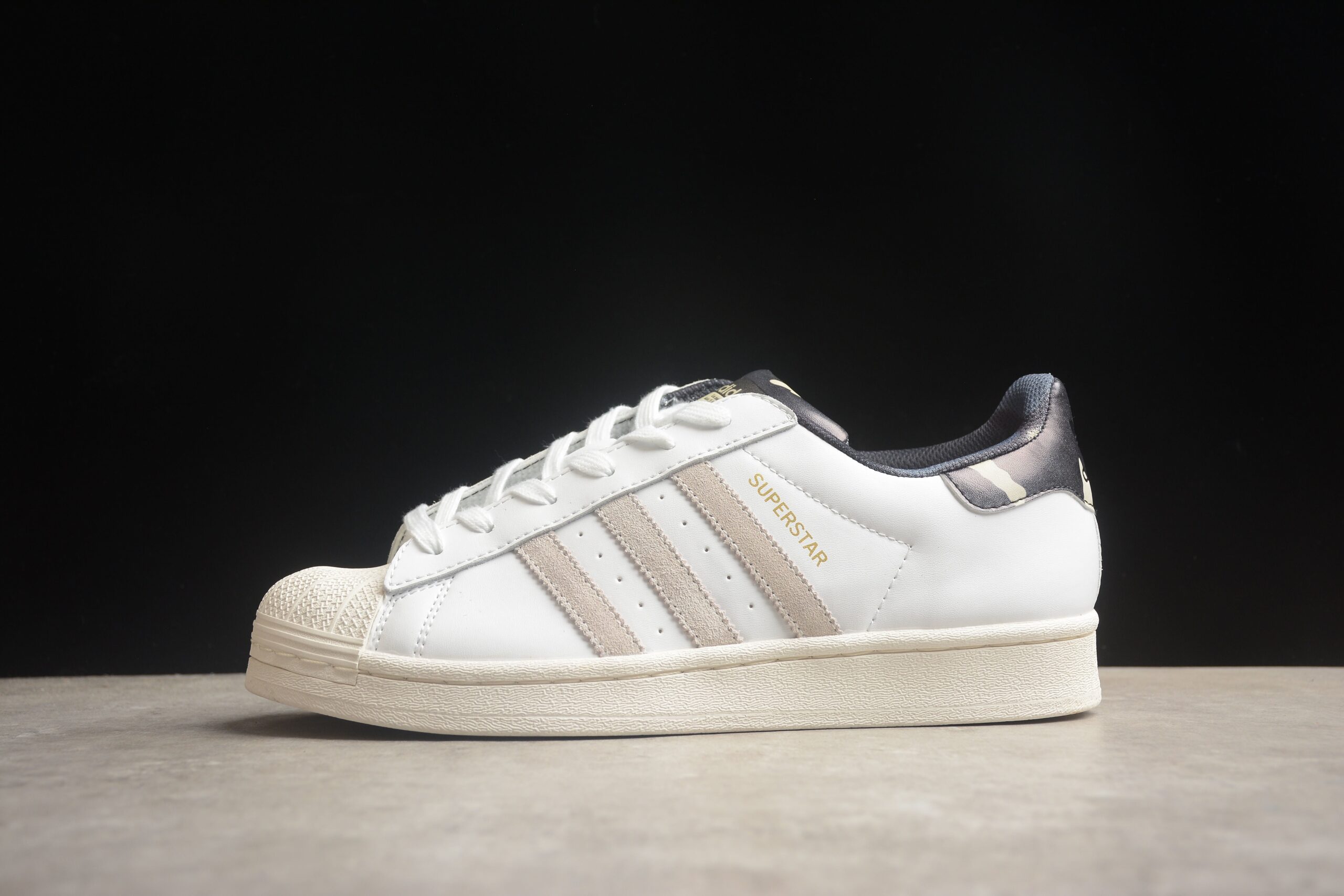 Adidas Originals SUPERSTAR W GY2565 - Image 2