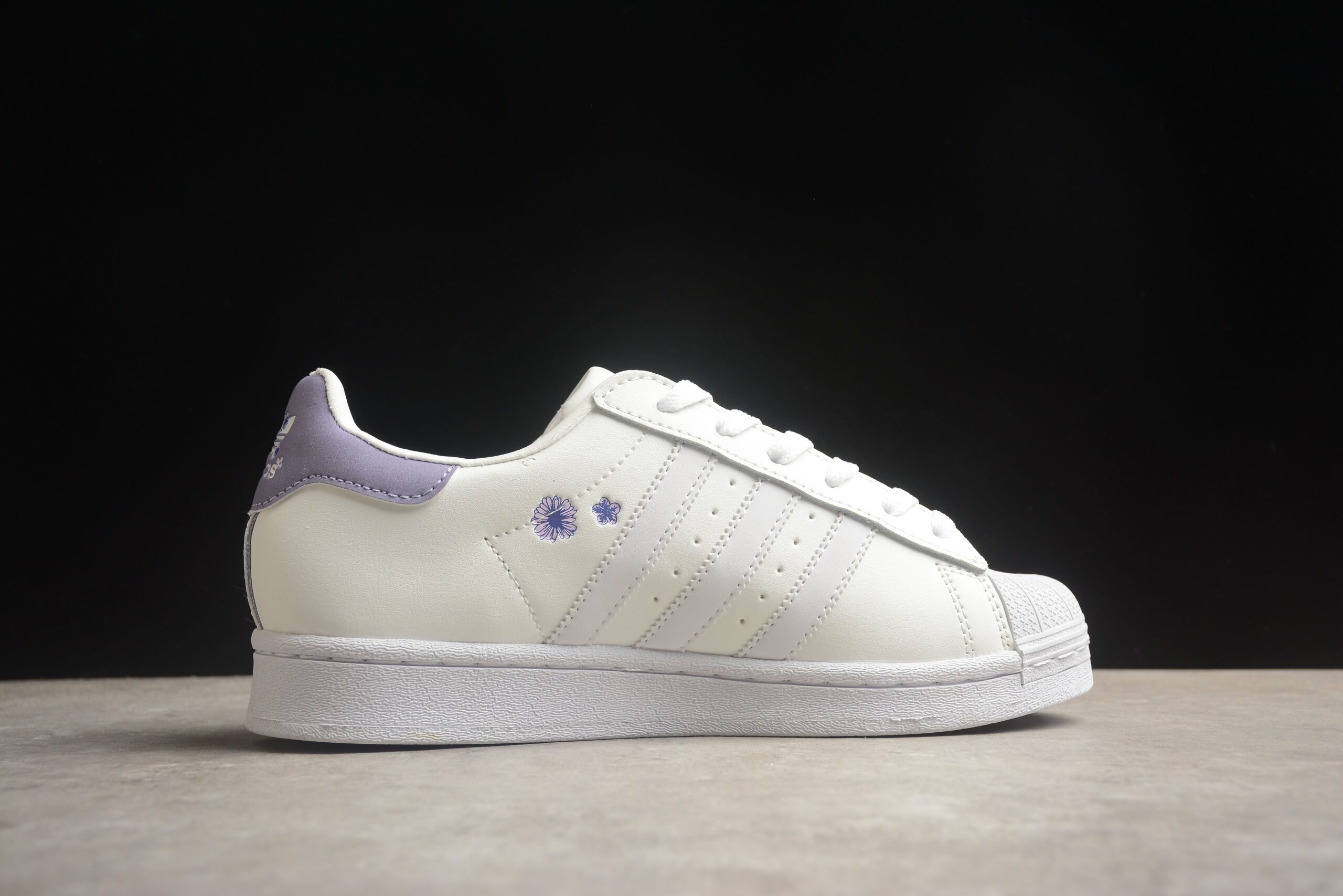 Adidas Originals SUPERSTAR W HQ4288
