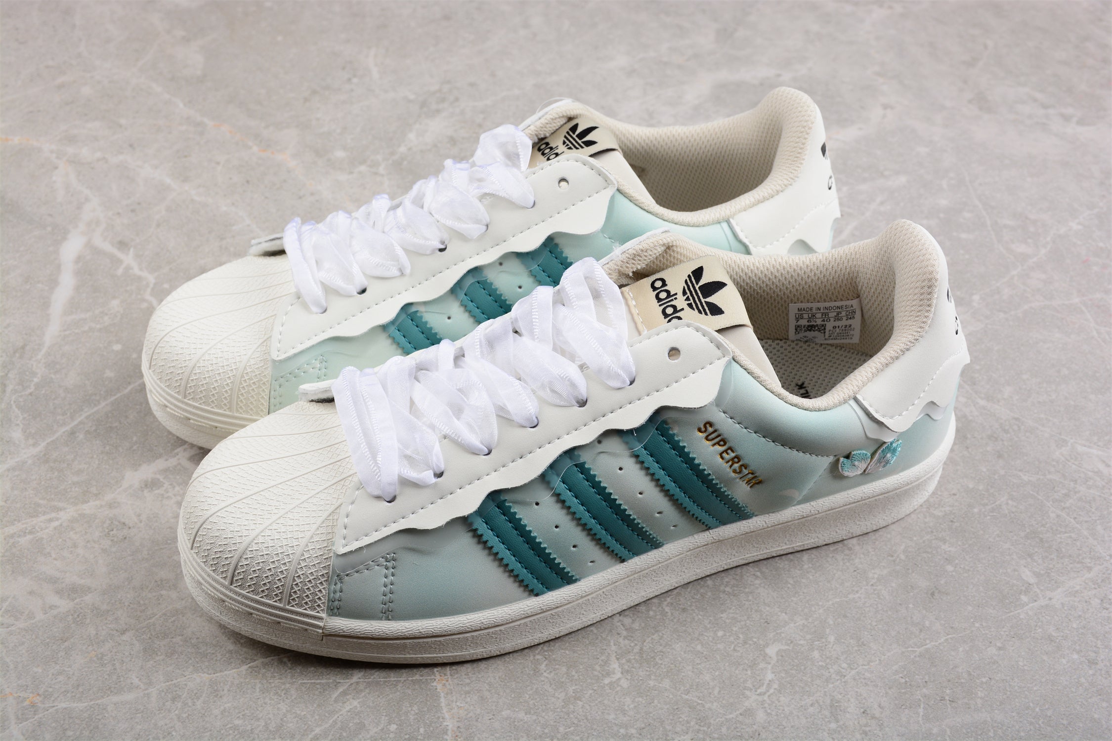 Adidas Originals Superstar GW4445 - Image 4