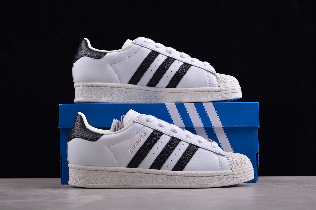 Adidas Originals Superstar – IF3637 - Image 4