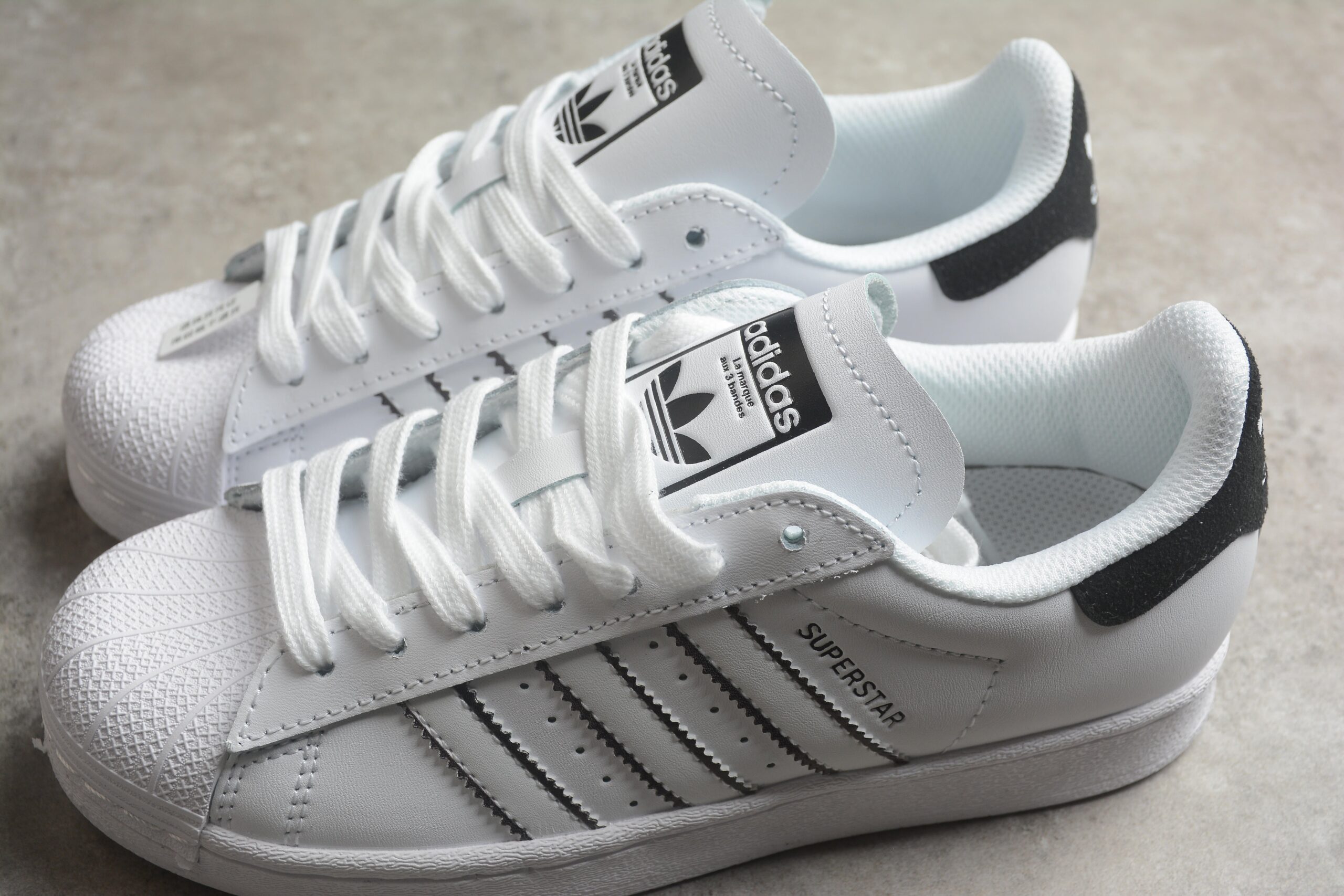 Adidas Originals Superstar IF8090 - Image 4