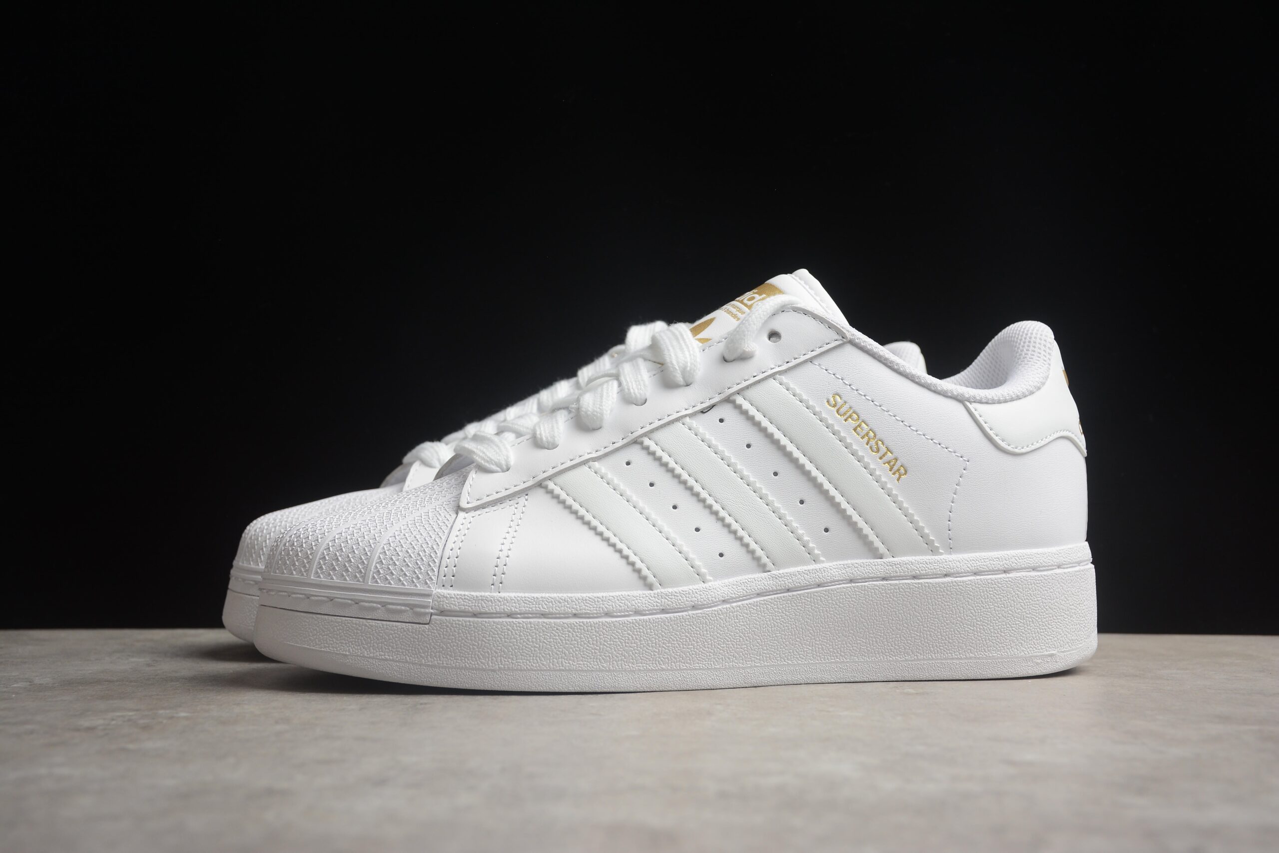 Adidas Originals Superstar XLG ID4655