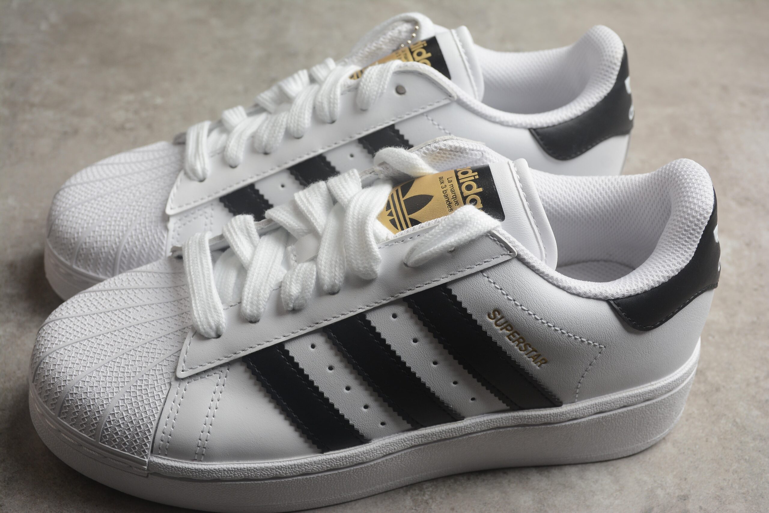 Adidas Originals Superstar XLG IF9995 - Image 2