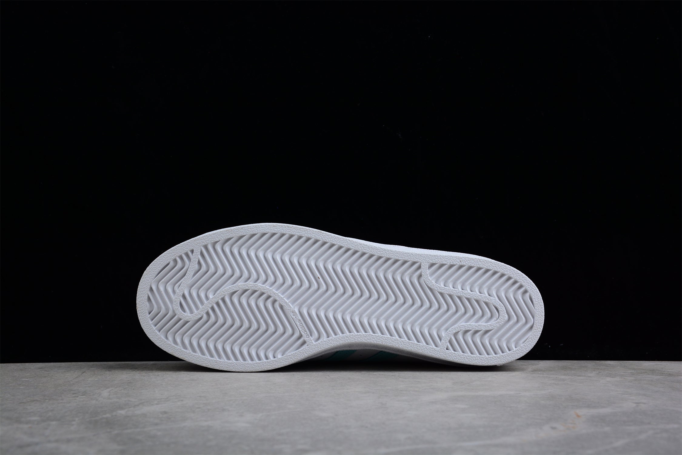 Adidas Superstar - Image 5