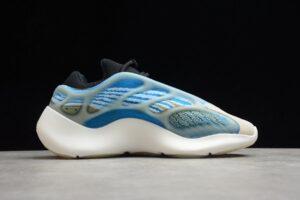 Adidas Yeezy 700 V3 Arzareth