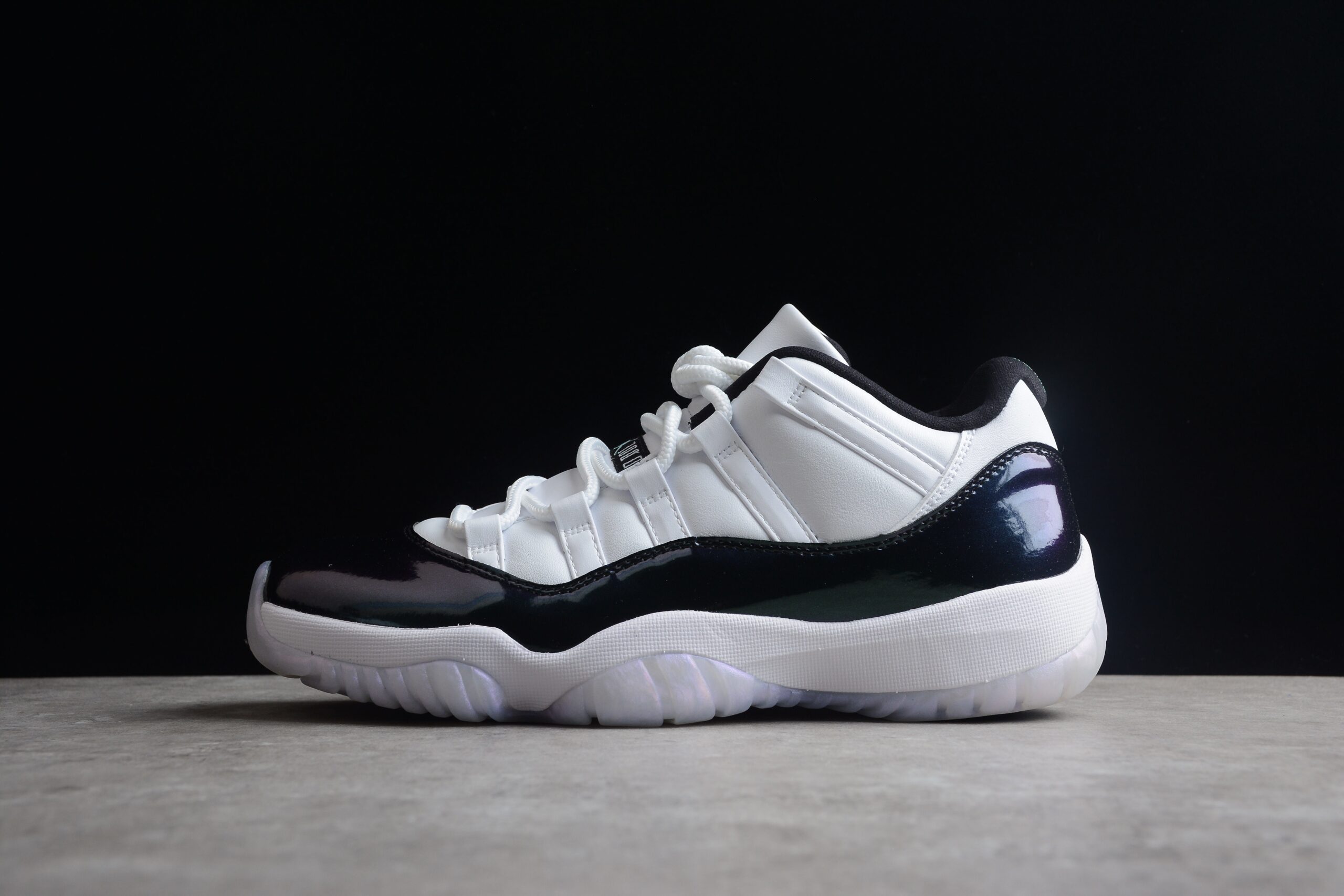 Air Jordan 11 Low " Easter " AJ11 528895-145 - Image 5