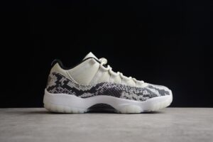 Air Jordan 11 Retro Low " Pure Violet " AJ11 CD6846-002