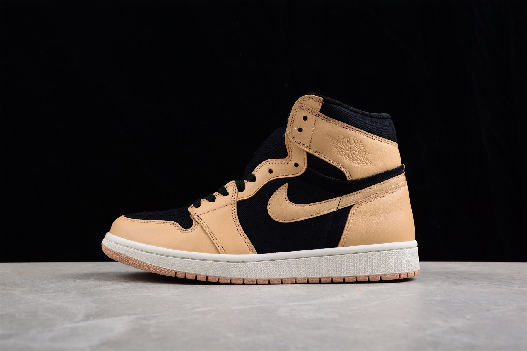 Air Jordan 1 "Heirloom" AJ1 555088-202 - Image 2