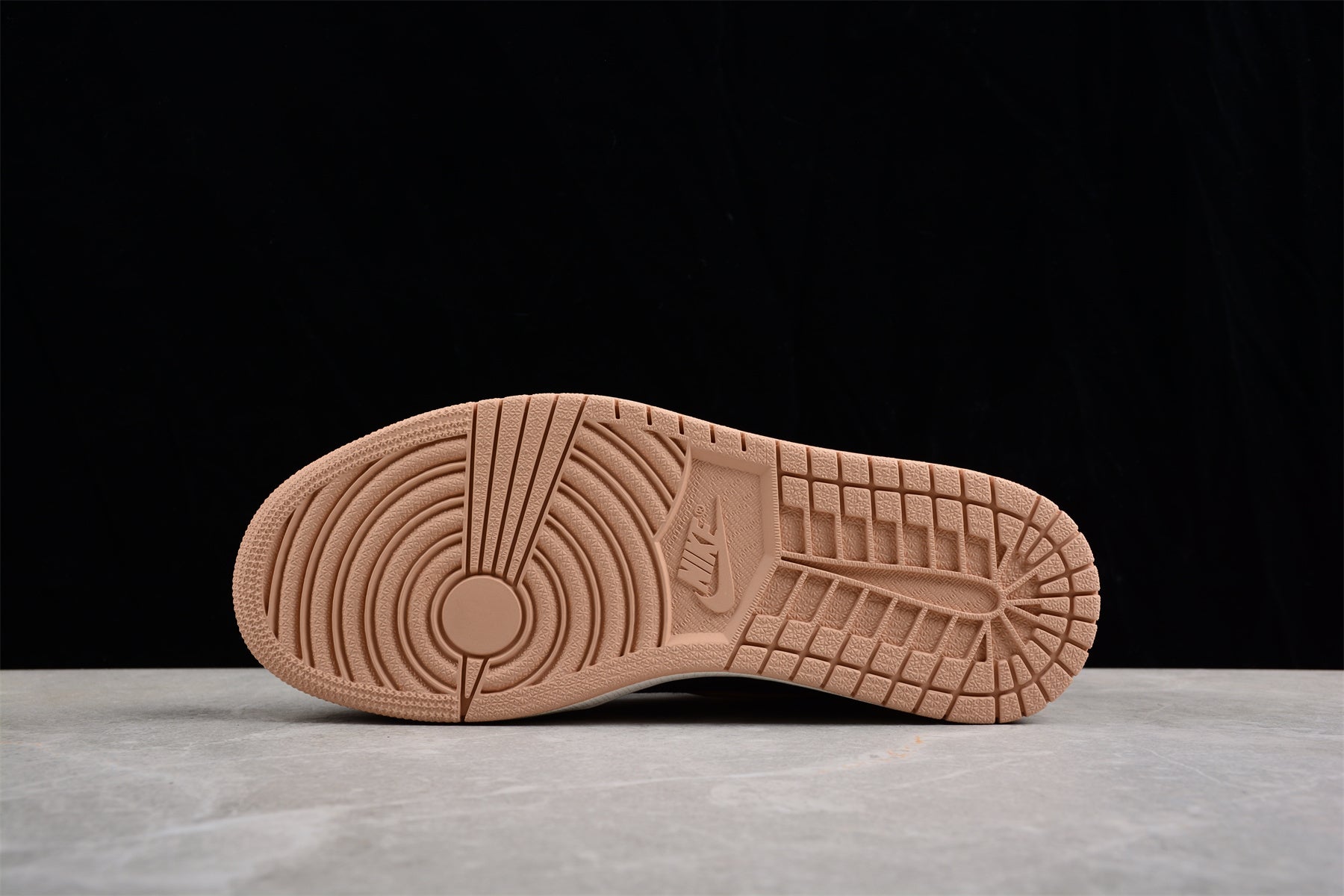 Air Jordan 1 "Heirloom" AJ1 555088-202 - Image 10