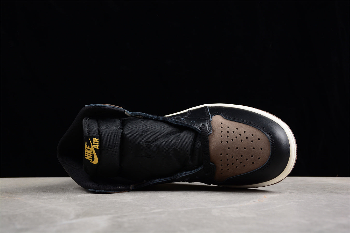 Air Jordan 1 High OG "Black Cement" AJ1 DZ5485-020 - Image 9