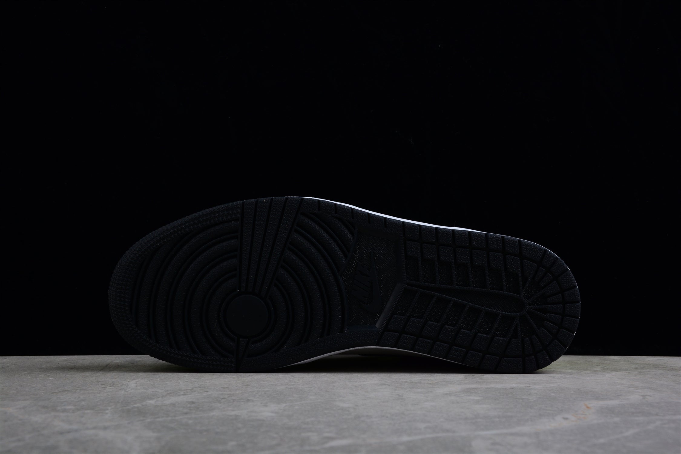 Air Jordan 1 High OG "Volt" AJ1 555088-702 - Image 11