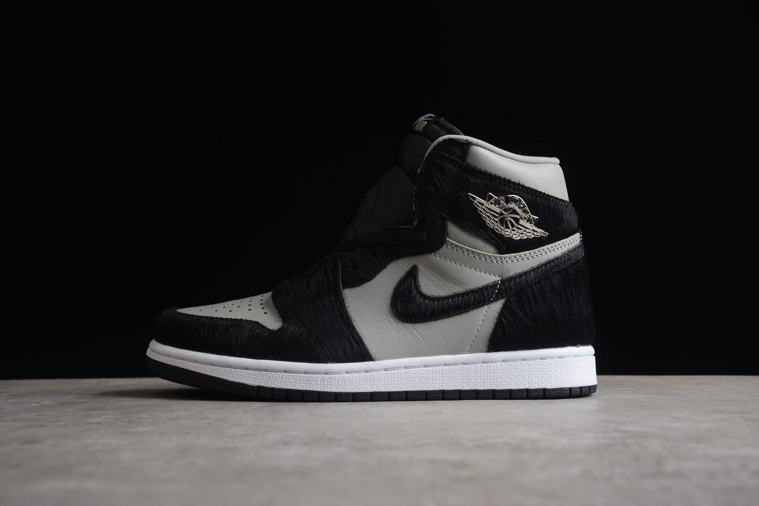 Air Jordan 1 Retro High OG AJ1 DZ2523-001 - Image 2