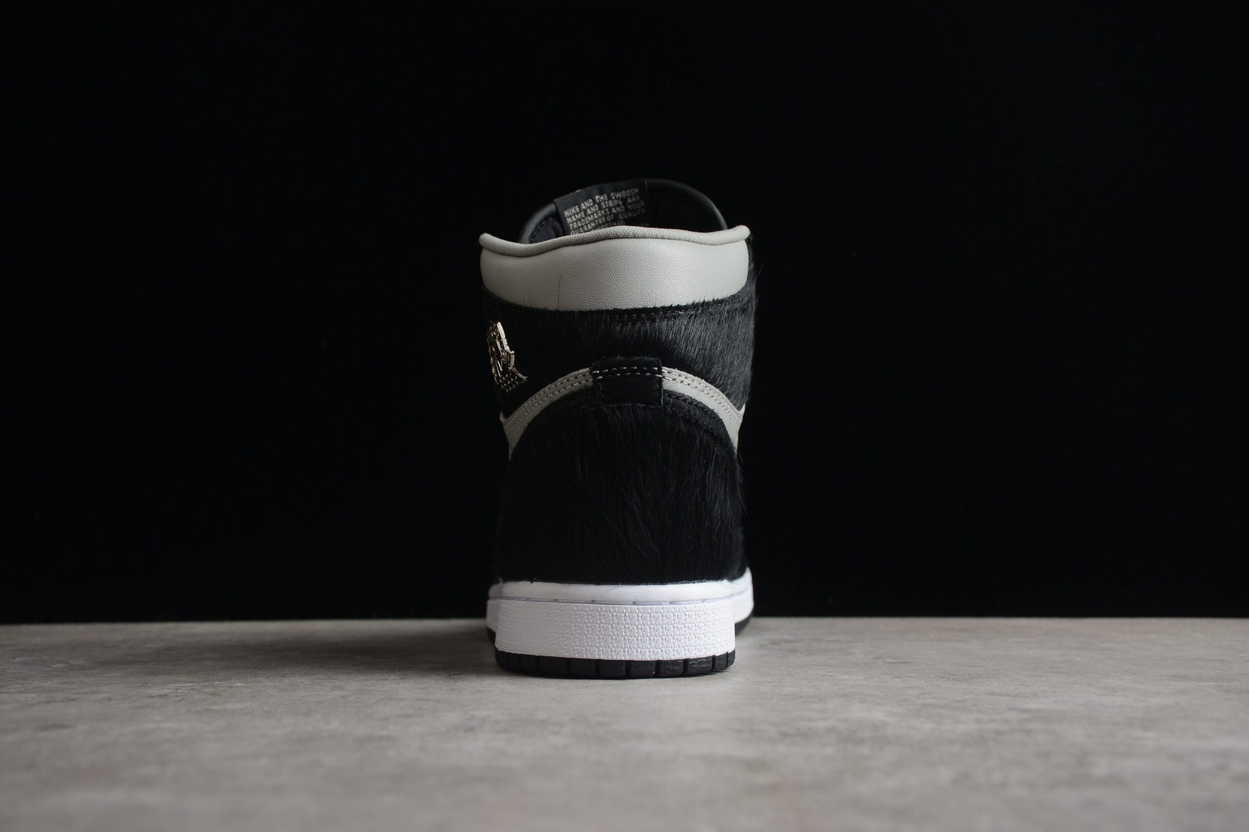 Air Jordan 1 Retro High OG AJ1 DZ2523-001 - Image 18