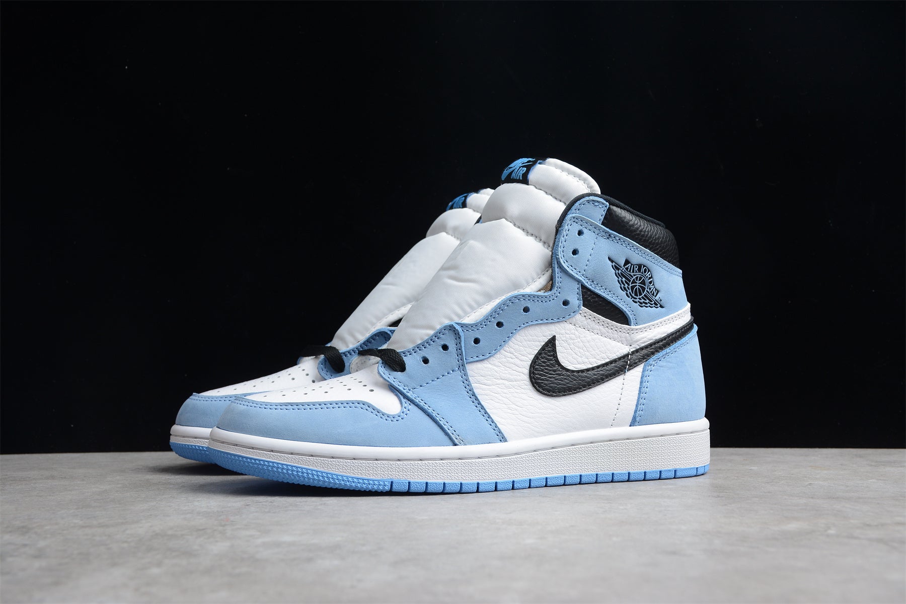 Air Jordan 1 " University Blue " R28 555088-134 - Image 4