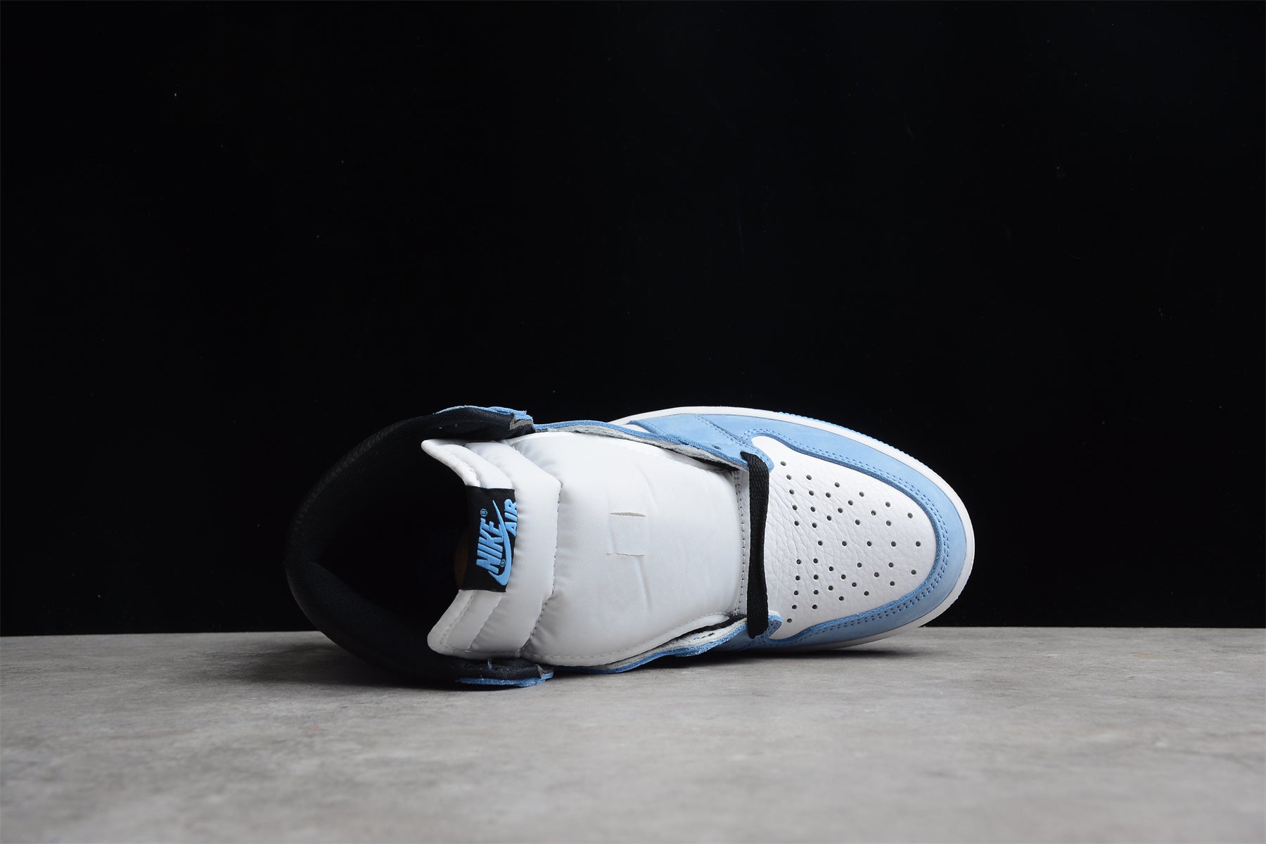 Air Jordan 1 " University Blue " R28 555088-134 - Image 9