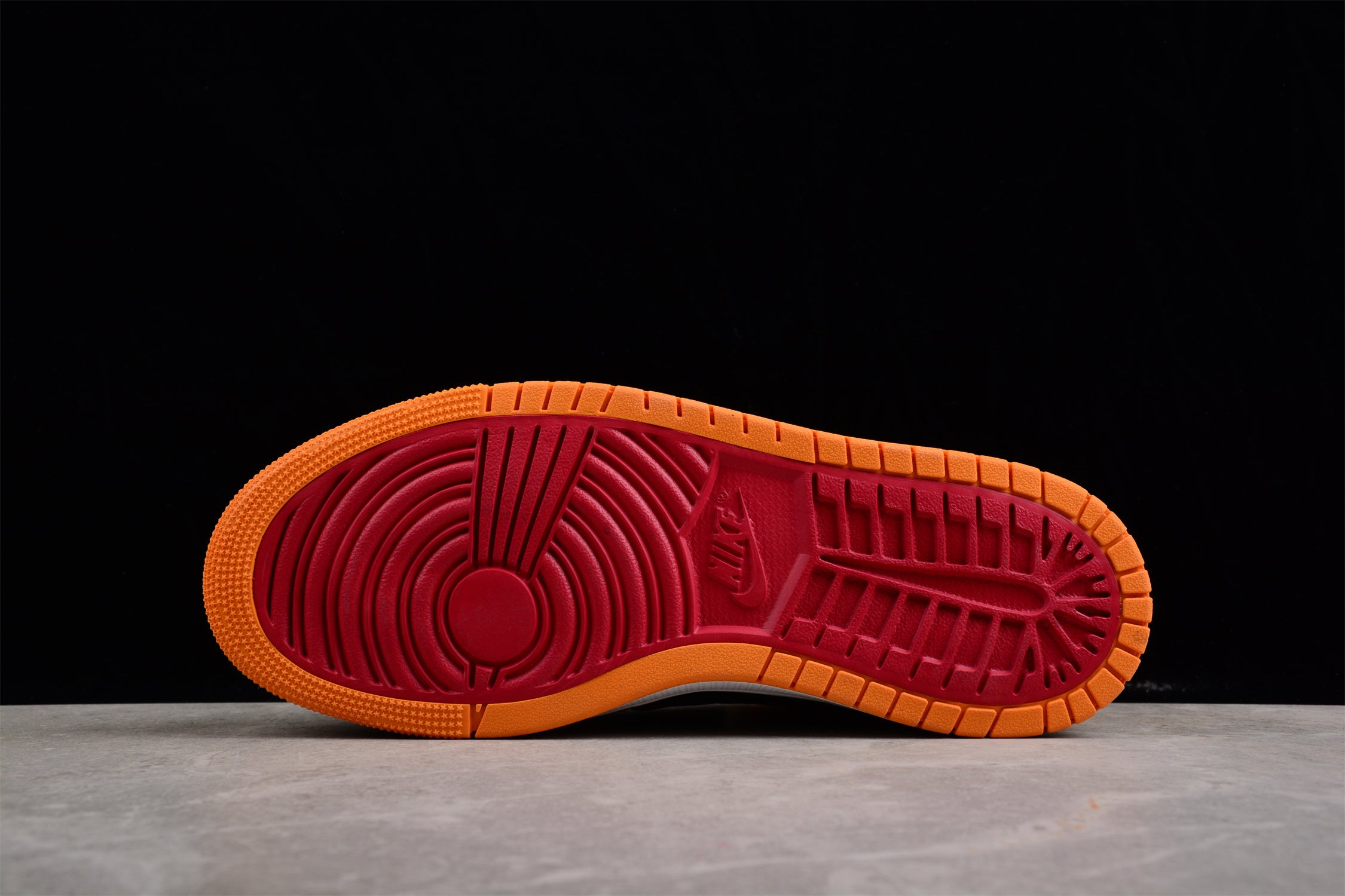 Air Jordan 1 Zoom CMFT AJ1 CT0978-200 - Image 10