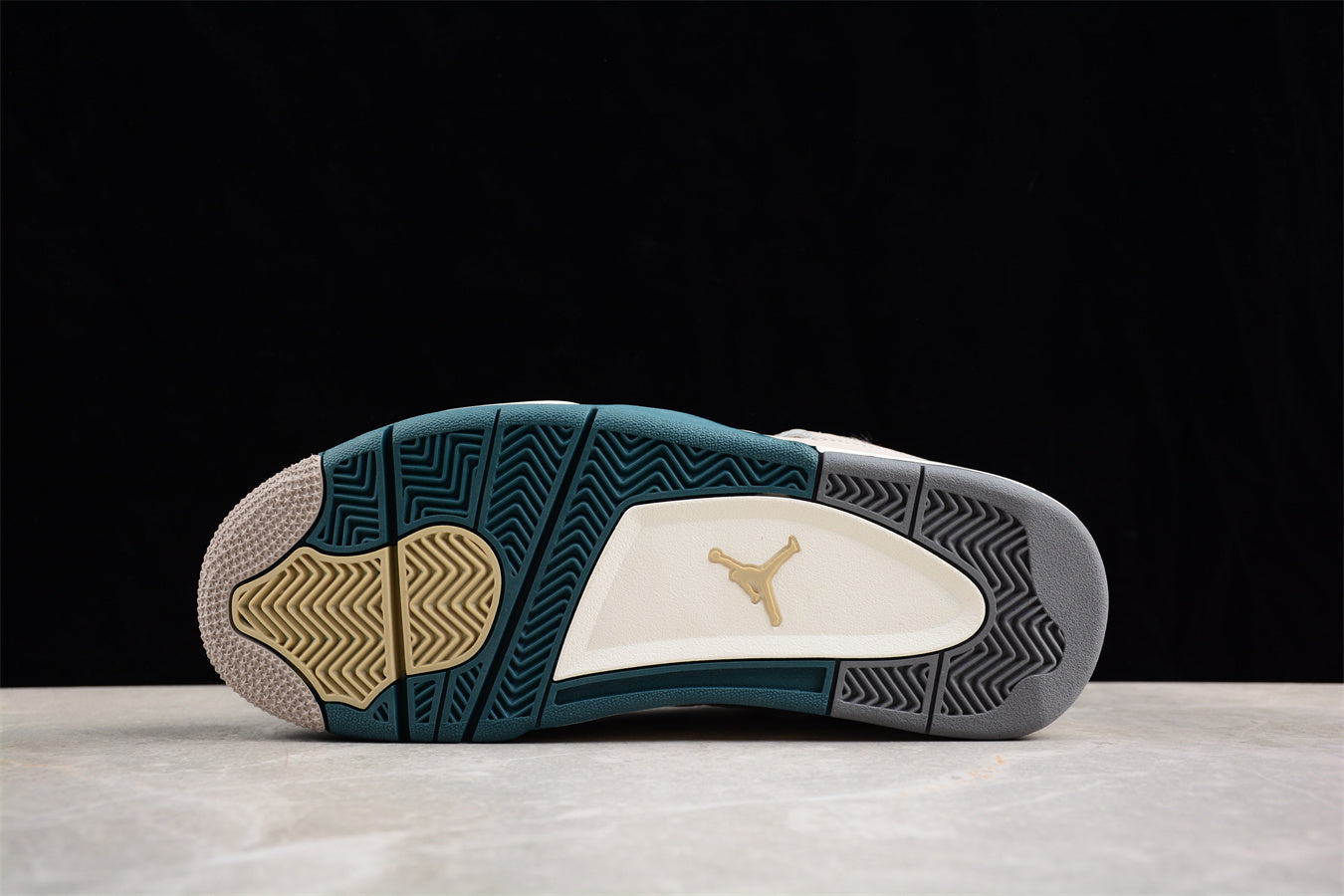 Air Jordan 4 Premium "Pony Hair" AJ4 DV3742-021 - Image 12