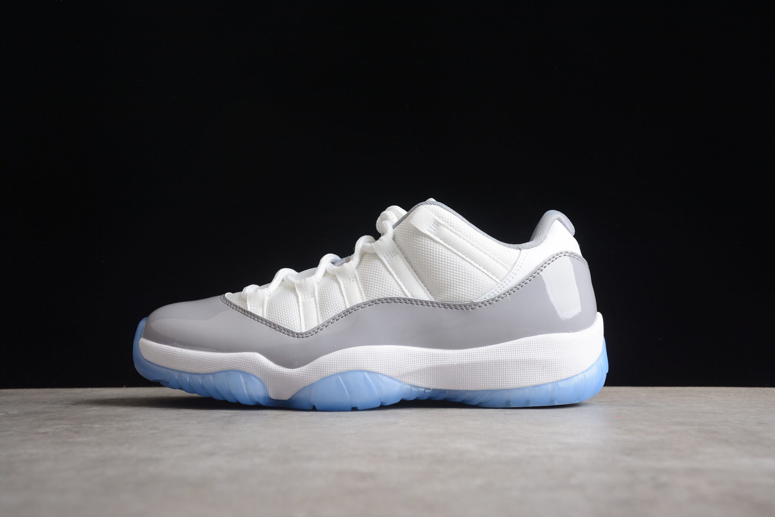 Air Jordan AJ11 Low "Cement Grey" AJ11 AV2187-140 - Image 3