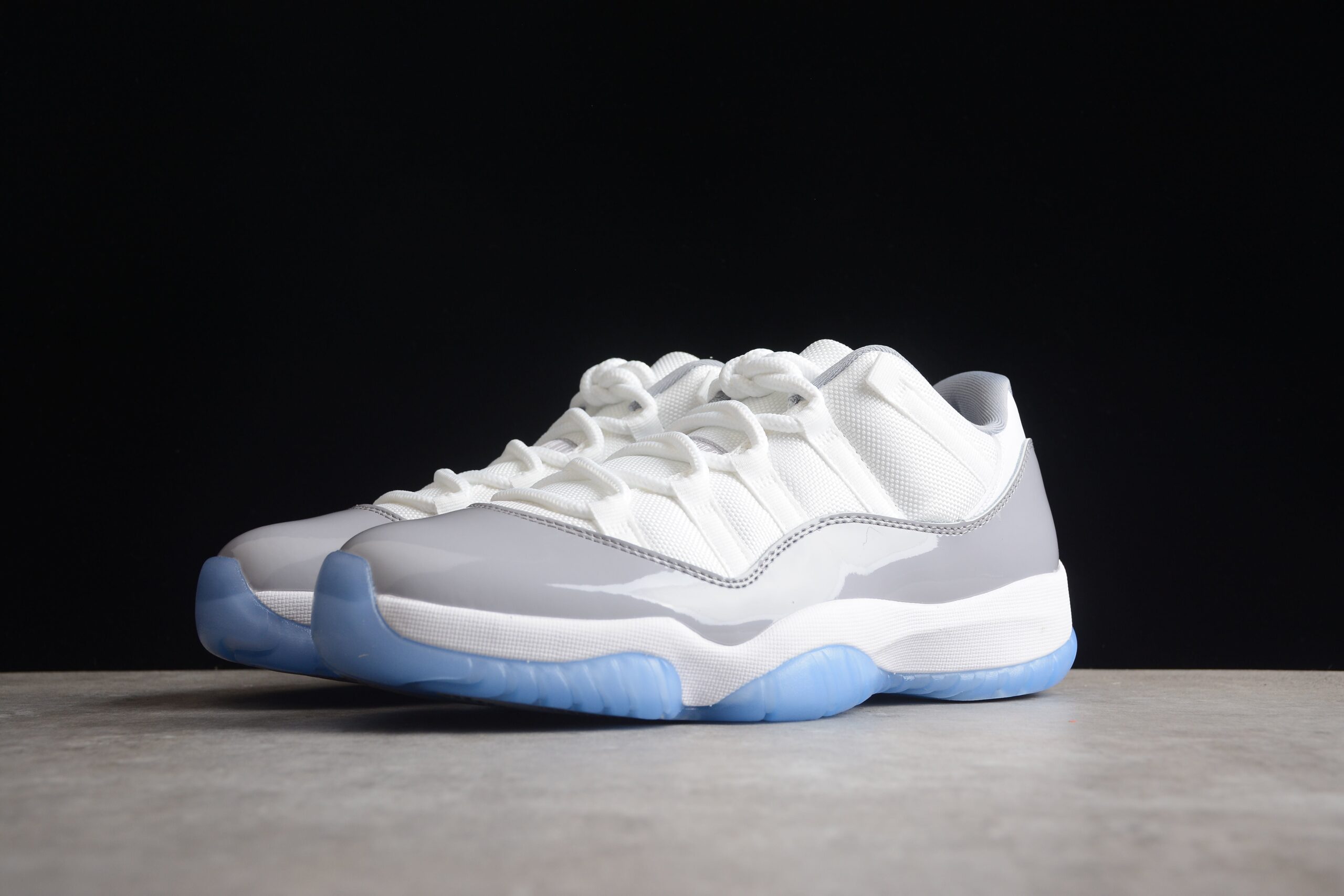 Air Jordan AJ11 Low "Cement Grey" AJ11 AV2187-140 - Image 4