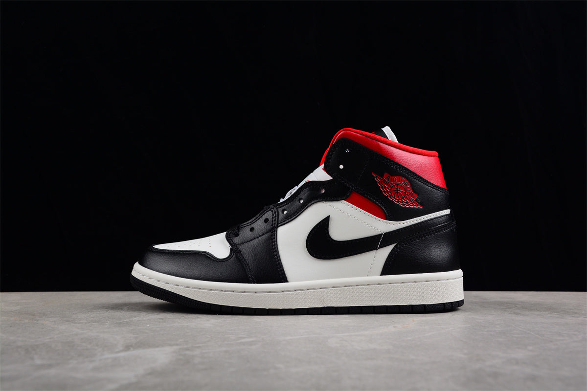 Air Jordan AJ1 Mid AJ1 BQ6472-061 - Image 2