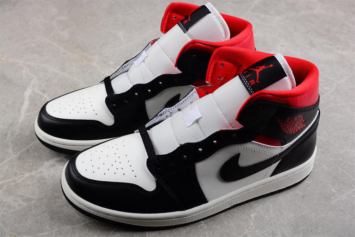 Air Jordan AJ1 Mid AJ1 BQ6472-061 - Image 4