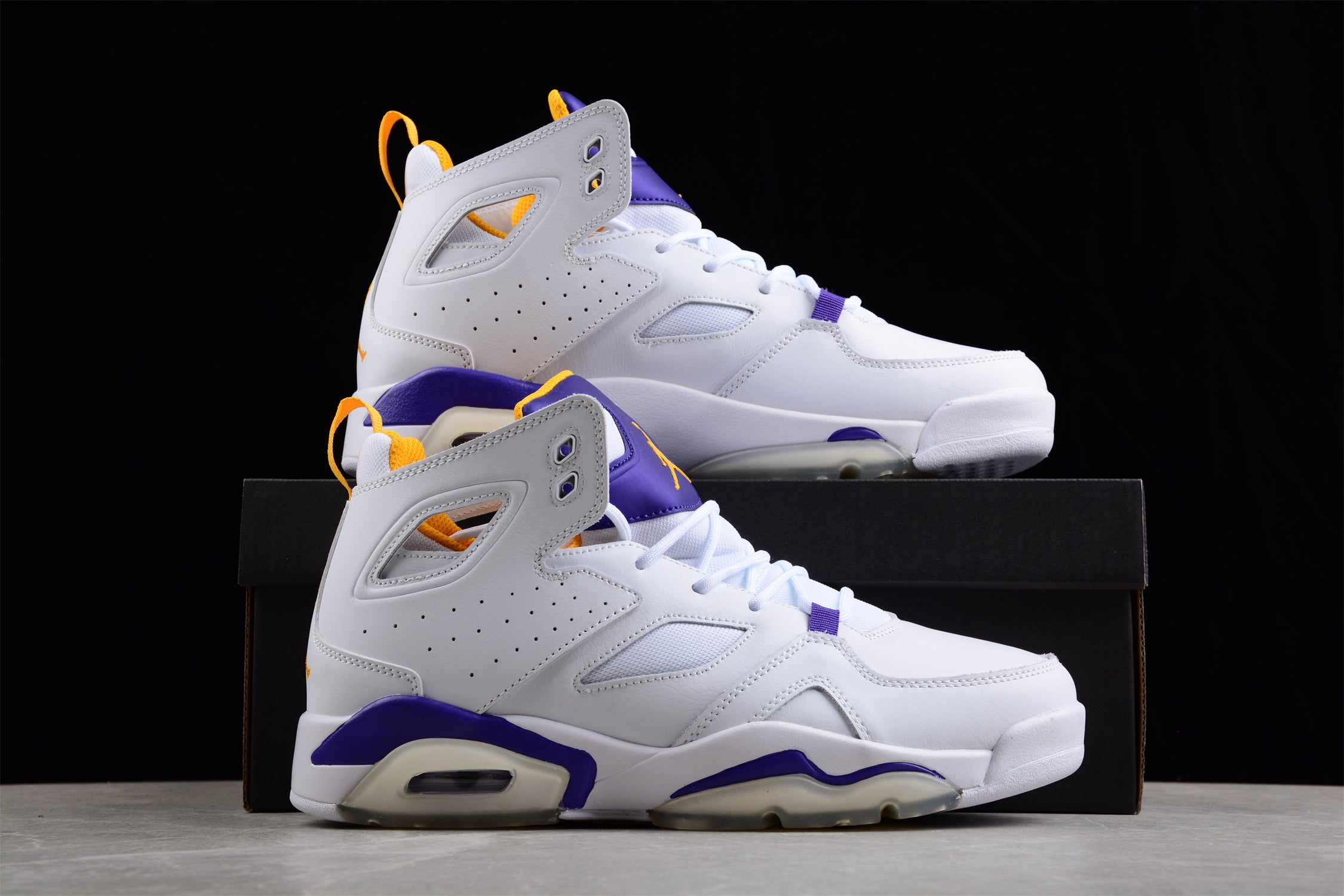 Air Jordan Fltclb'91 AJ DC7329-105 - Image 4