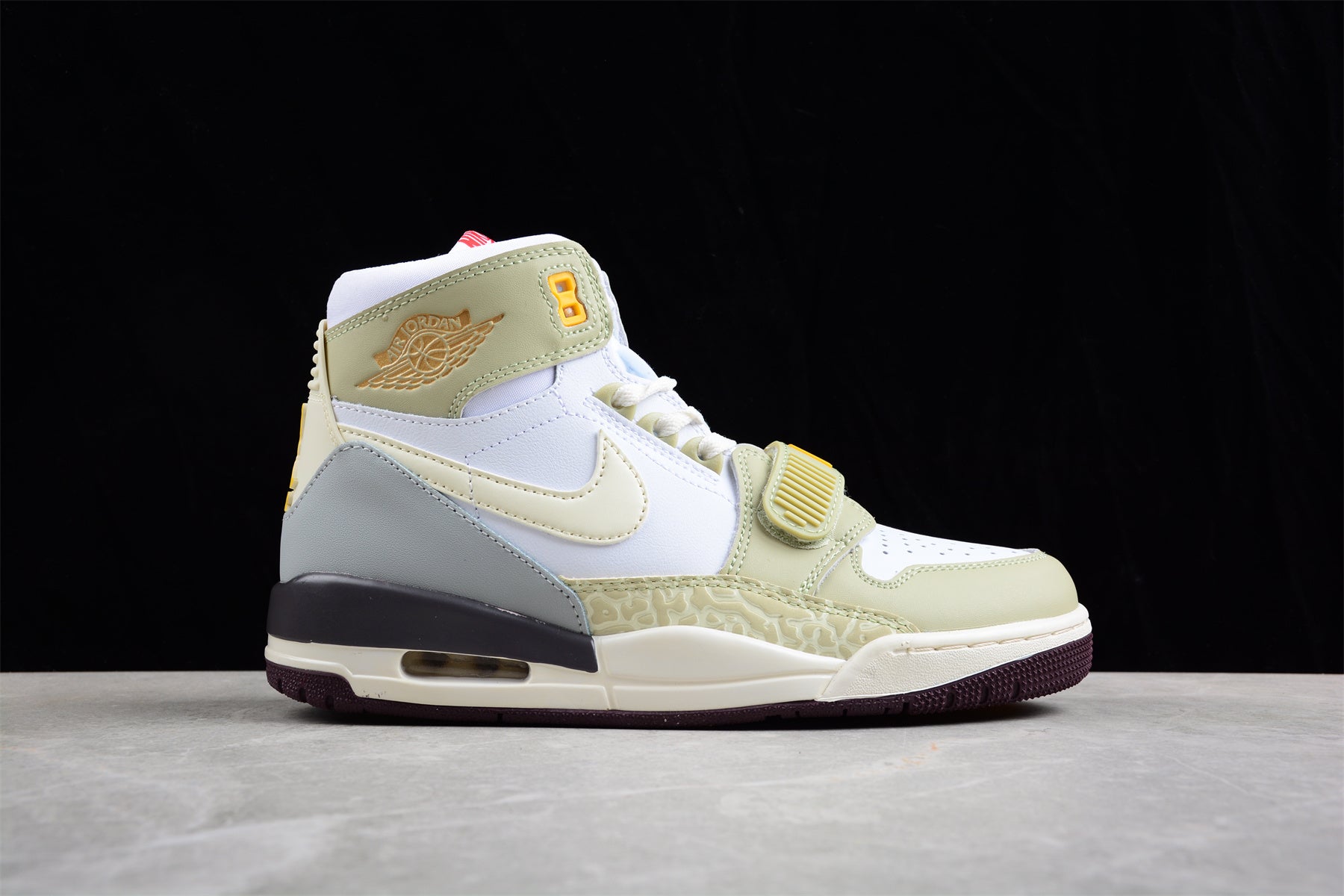 Air Jordan Legacy AJ312 FD9907-111