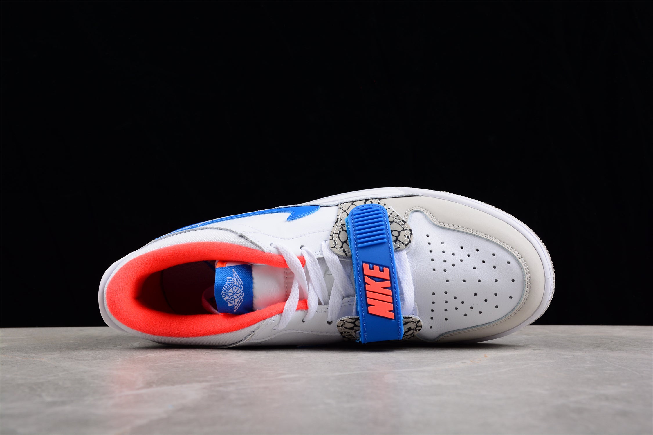 Air Jordan Legacy AJ312 Low CD7069-104 - Image 5