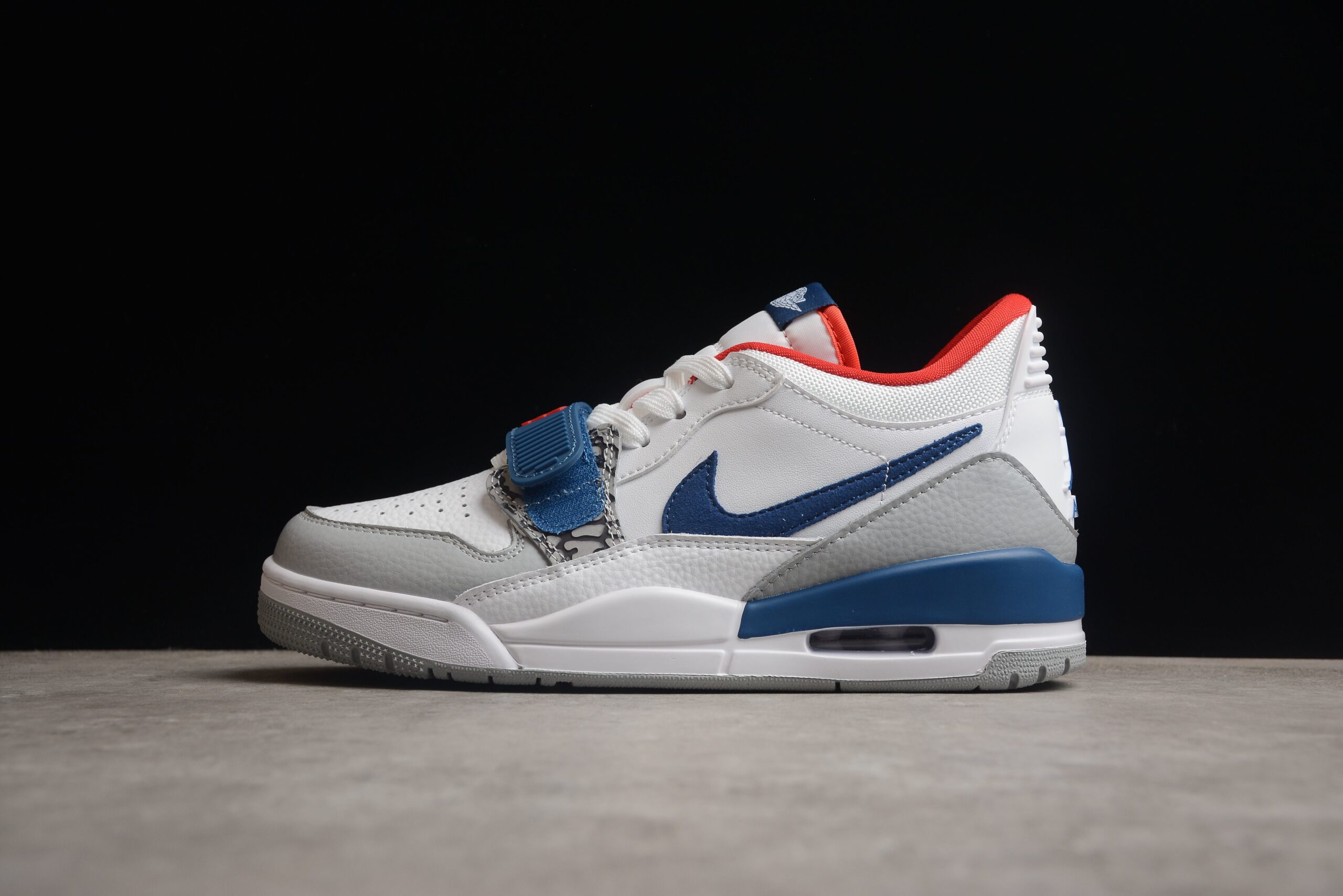 Air Jordan Legacy AJ312 Low CD7069-104 - Image 2