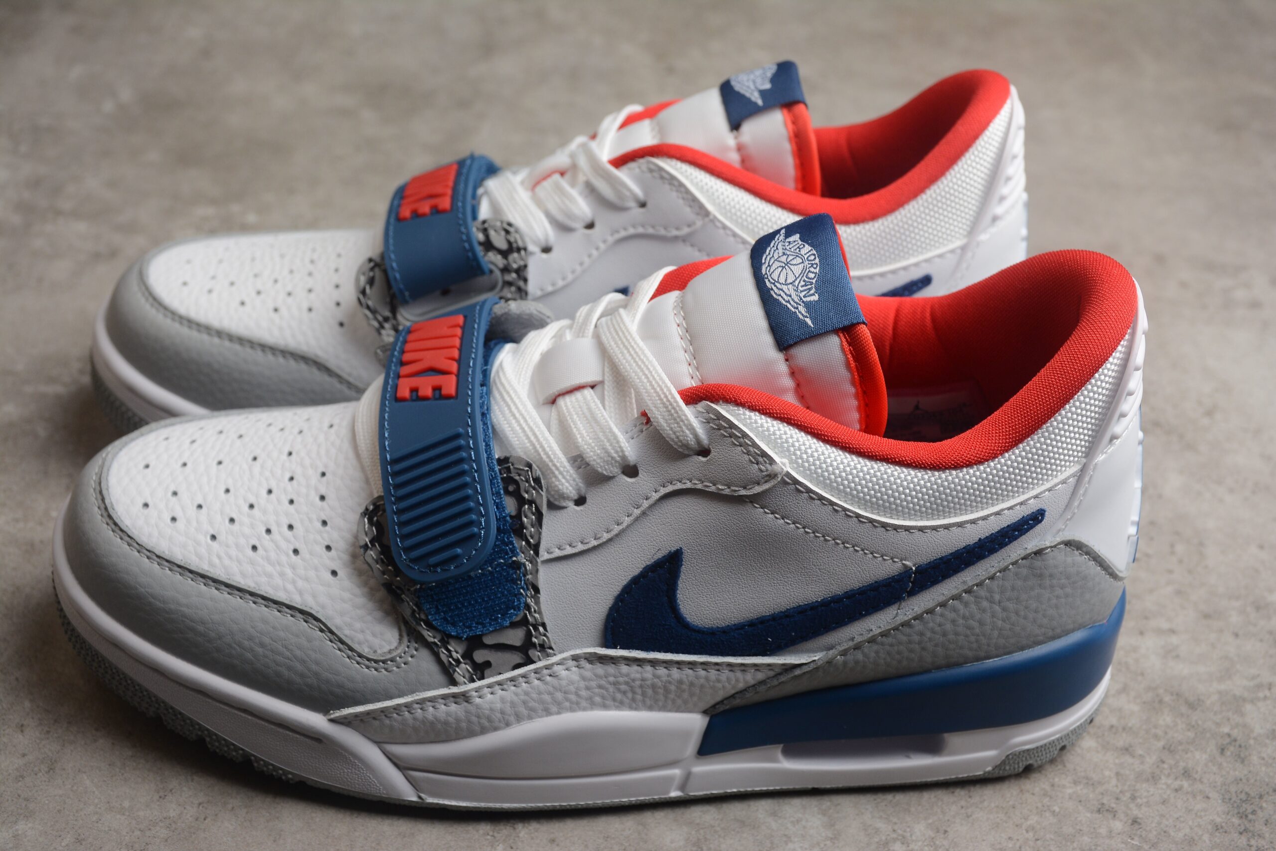 Air Jordan Legacy AJ312 Low CD7069-104 - Image 3