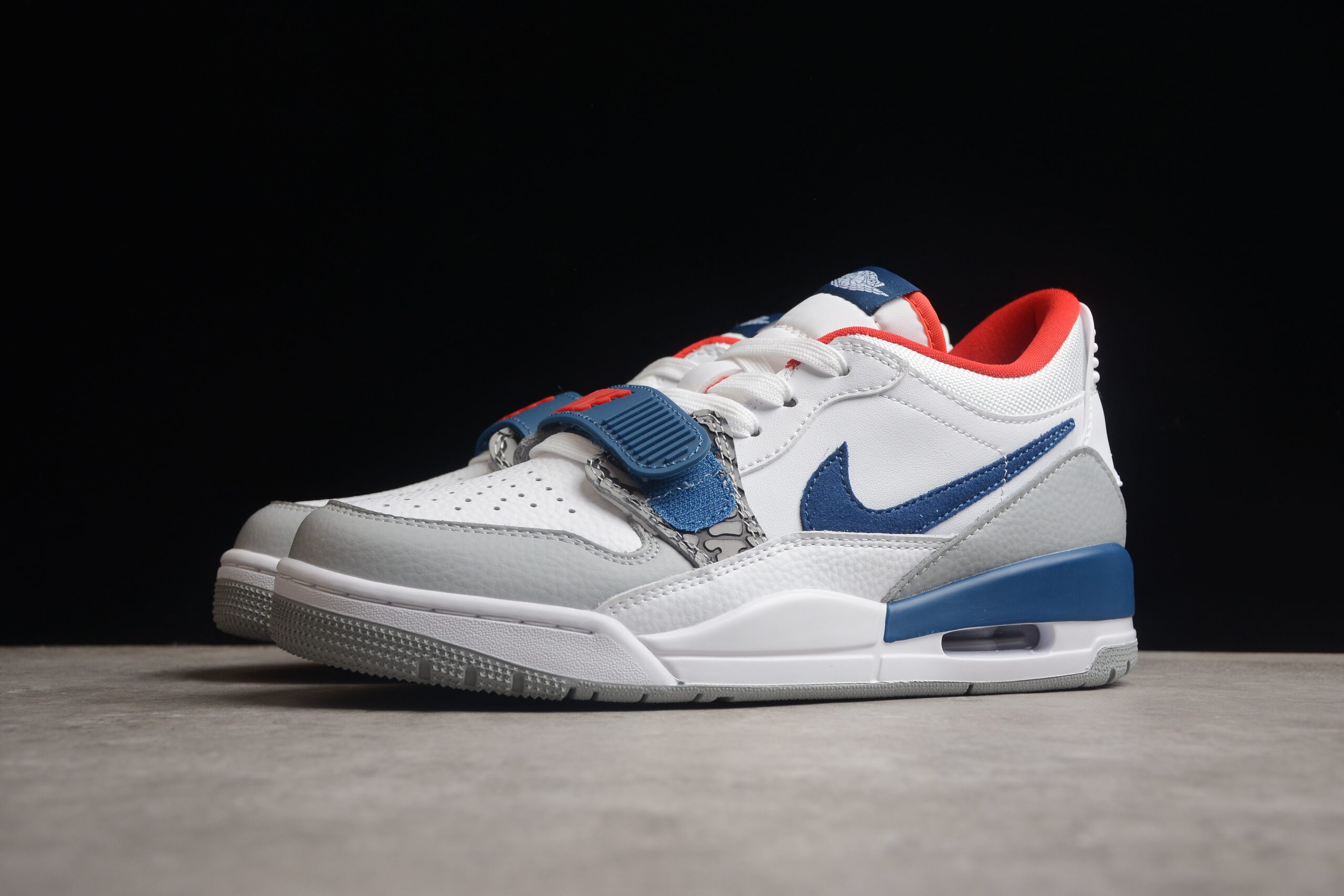 Air Jordan Legacy AJ312 Low CD7069-104 - Image 4