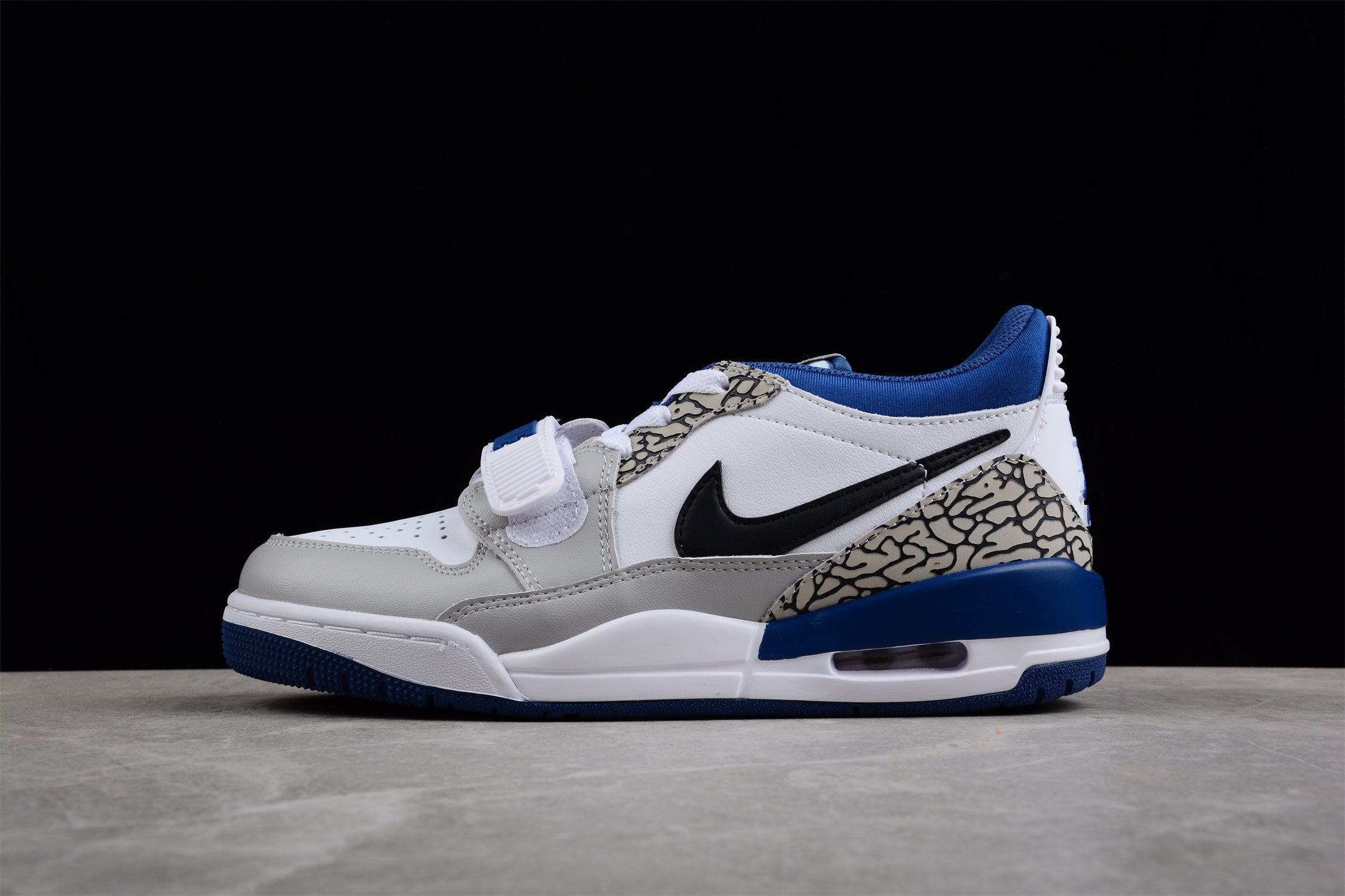 Air Jordan Legacy AJ312 Low CD7069-140 - Image 2