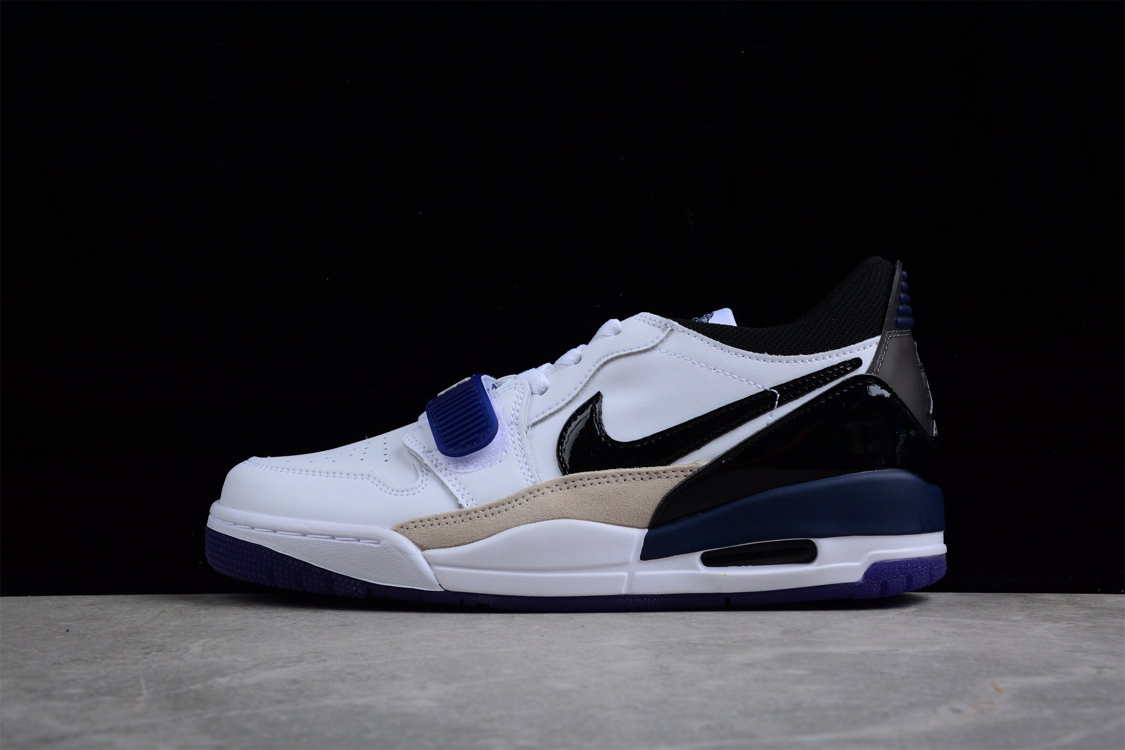 Air Jordan Legacy AJ312 Low DV1719-100 - Image 2