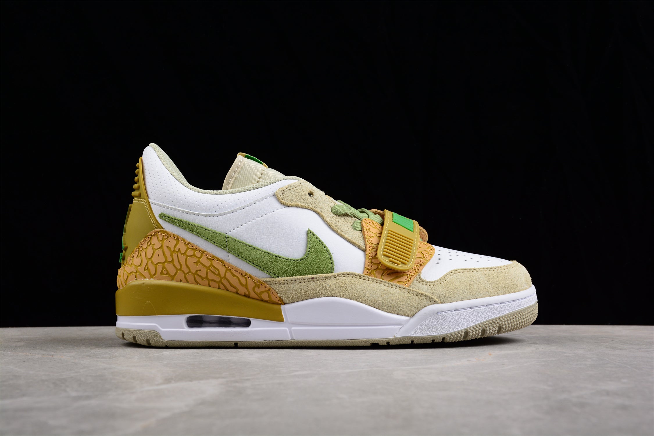 Air Jordan Legacy AJ312 Low DX9260-001