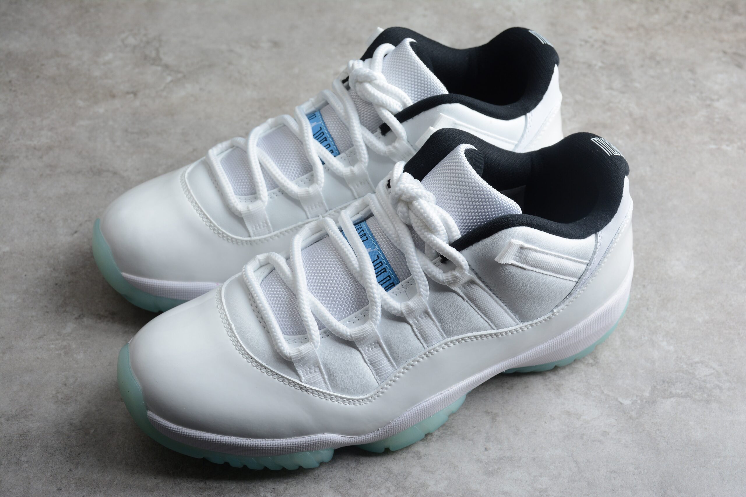 Air Jordan Retro 11 Low “Legend Blue”AJ11 AV2187-117 - Image 2