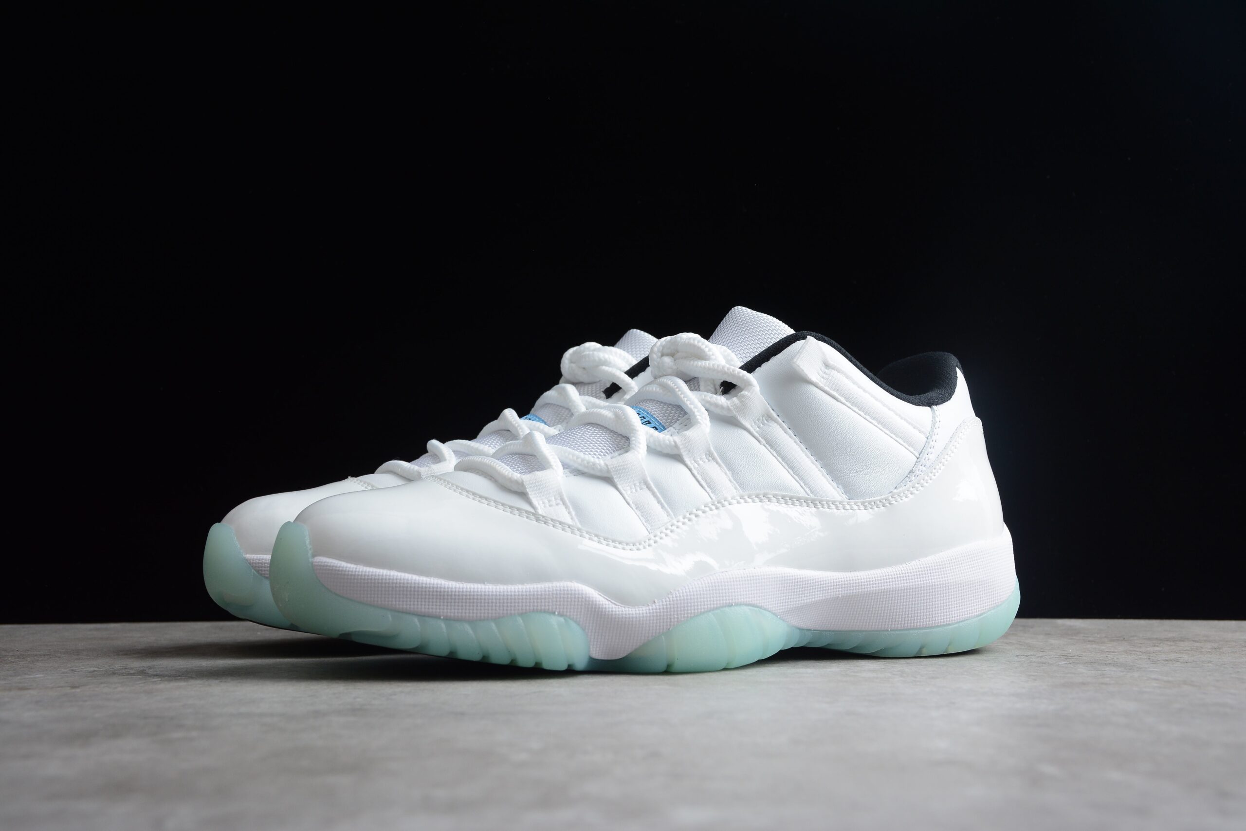 Air Jordan Retro 11 Low “Legend Blue”AJ11 AV2187-117 - Image 4
