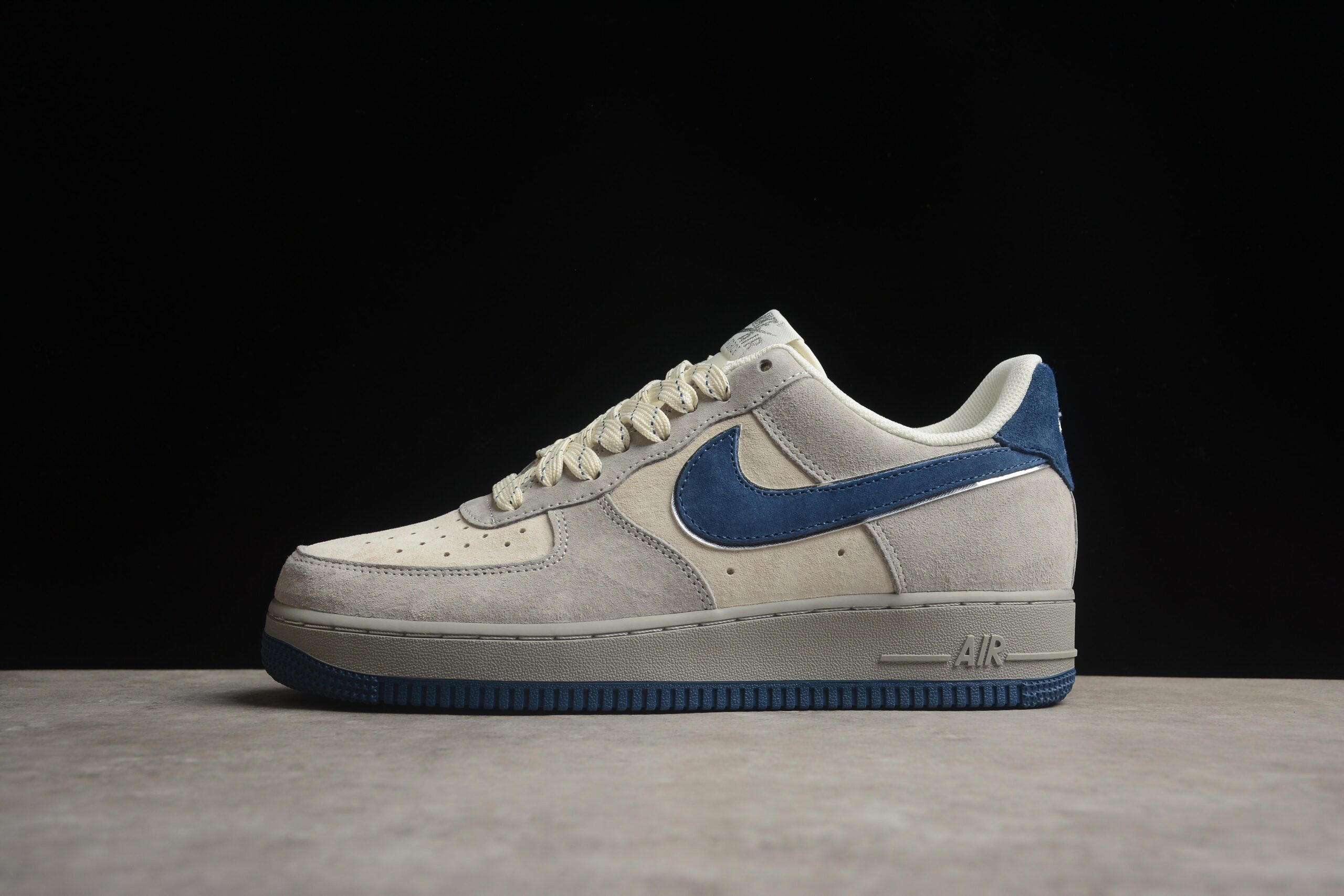 Akira x Nk Air Force 1'07 Low DJ3966-133 - Image 2