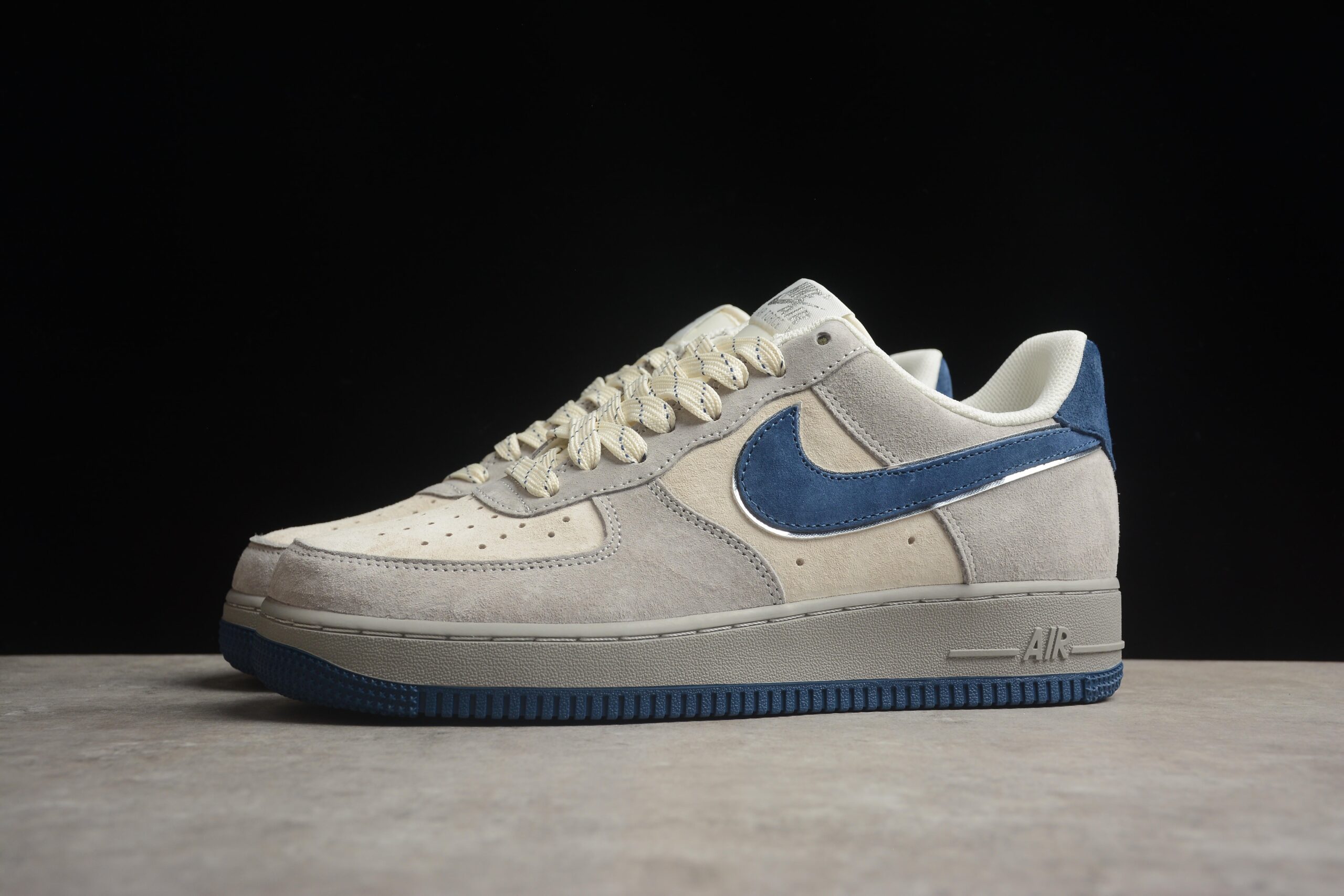 Akira x Nk Air Force 1'07 Low DJ3966-133 - Image 4