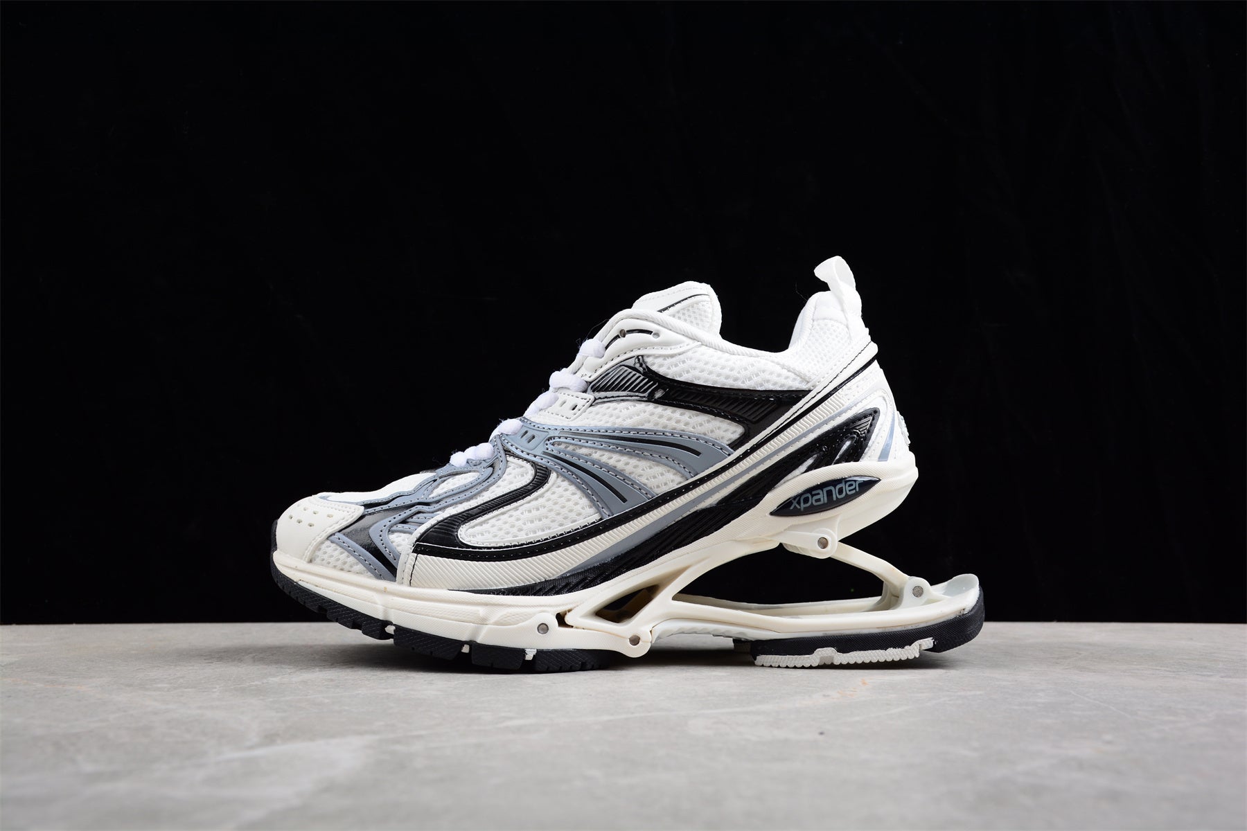 BalenciagaX-Pander 6.0 W2RA41291 - Image 2