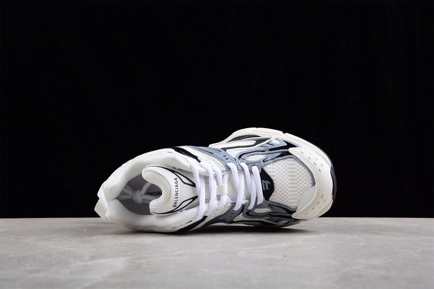 BalenciagaX-Pander 6.0 W2RA41291 - Image 4