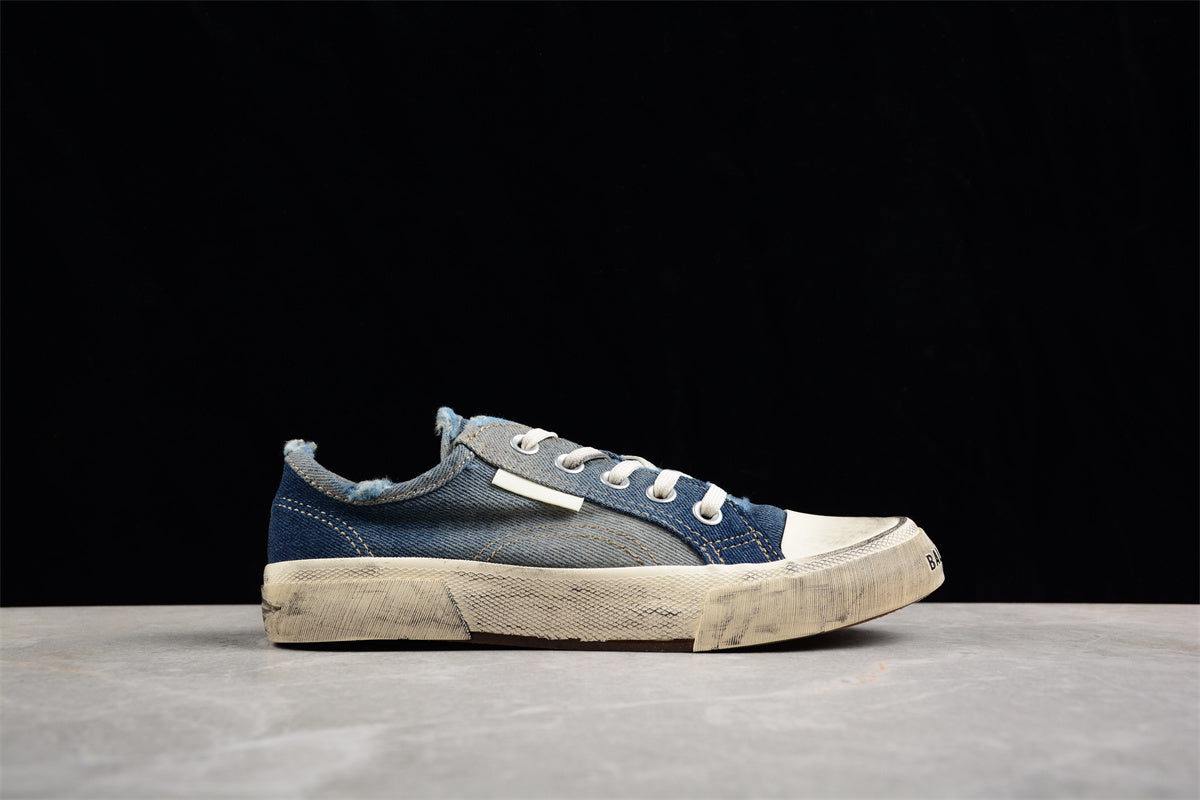 Balenciaga 22 PARIS Summer Low-top shoes