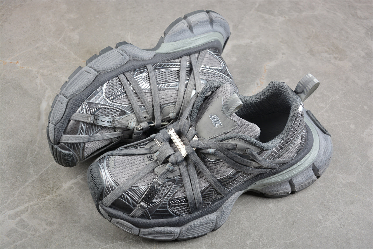 Balenciaga 3XL Extreme Laces B - Image 2