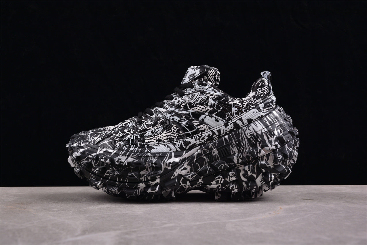 Balenciaga Defender Rubber Platform Sneakers - Image 2